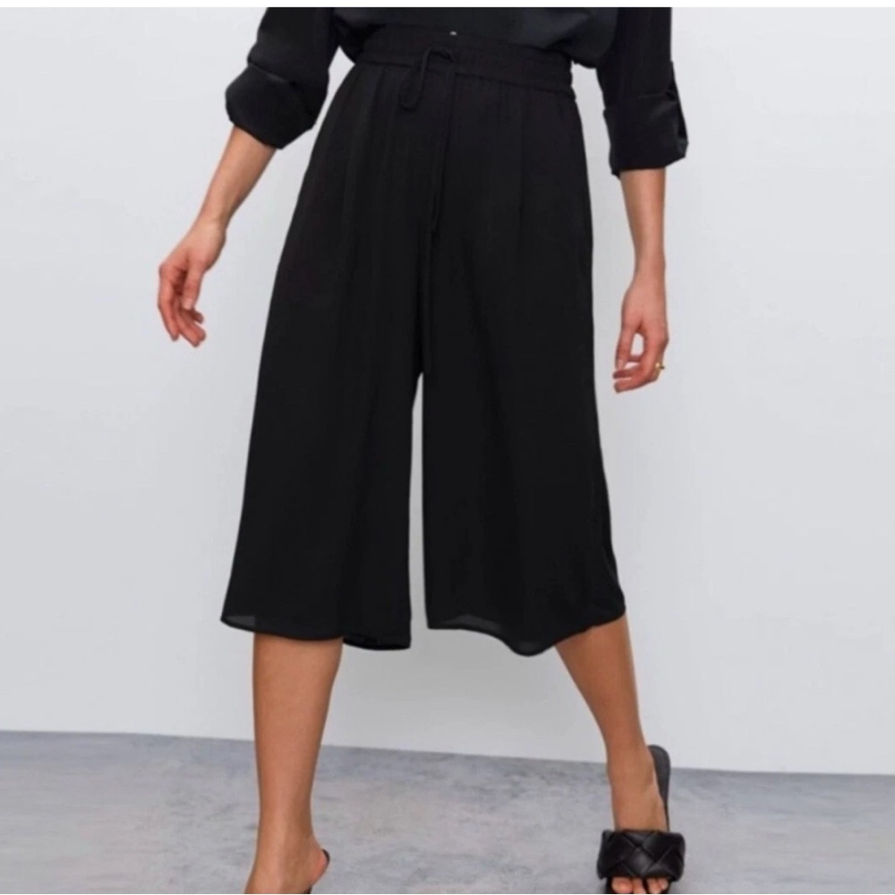 Babaton Black Wide-Leg Culottes from Aritzia